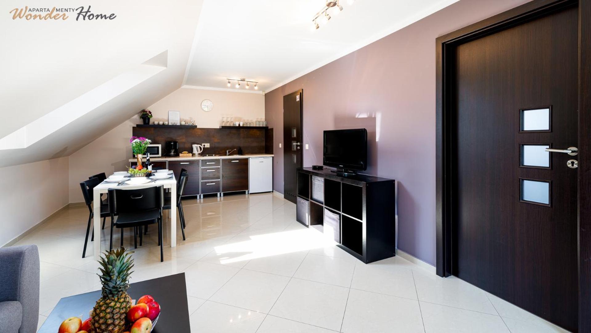 מיז'לקוויצה Apartamenty Czerwony Dworek - Duzy Teren Zielony, Plac Zabaw, Miejsce Na Grilla I Staw Z Mozliwoscia Wedkowania, Boisko מראה חיצוני תמונה