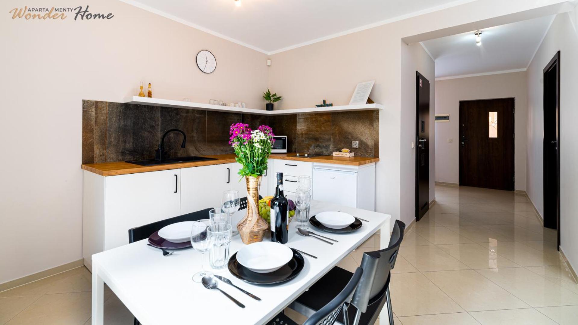 מיז'לקוויצה Apartamenty Czerwony Dworek - Duzy Teren Zielony, Plac Zabaw, Miejsce Na Grilla I Staw Z Mozliwoscia Wedkowania, Boisko מראה חיצוני תמונה