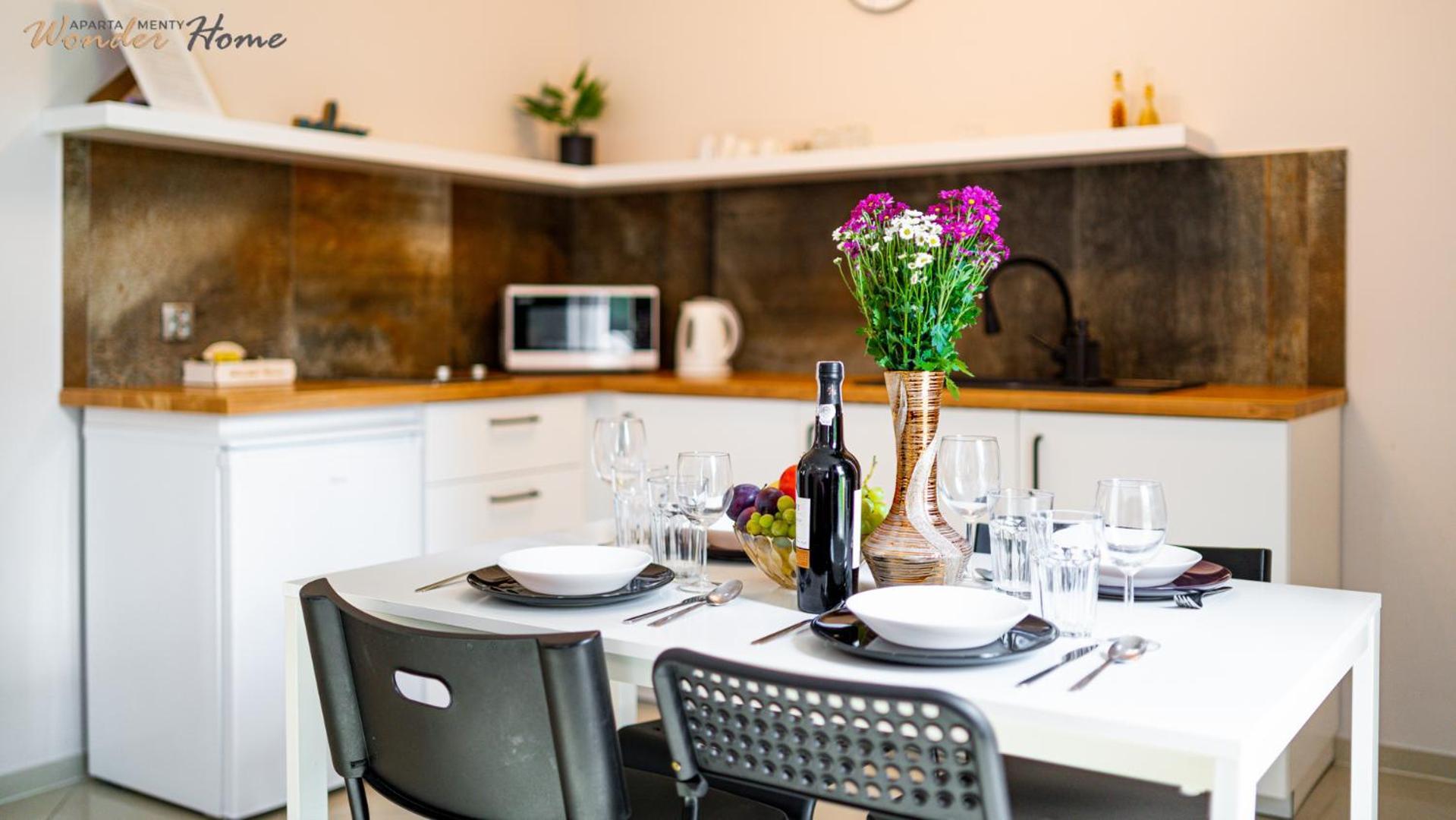 מיז'לקוויצה Apartamenty Czerwony Dworek - Duzy Teren Zielony, Plac Zabaw, Miejsce Na Grilla I Staw Z Mozliwoscia Wedkowania, Boisko מראה חיצוני תמונה