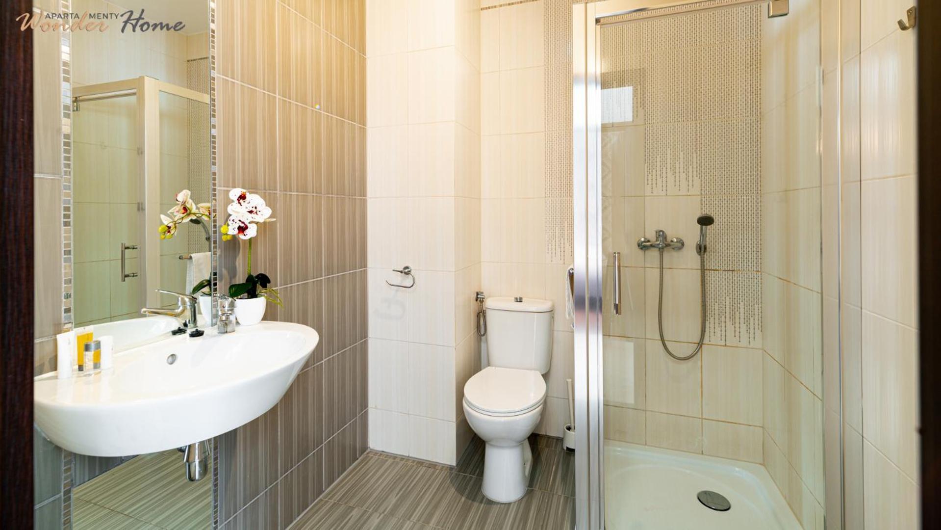 מיז'לקוויצה Apartamenty Czerwony Dworek - Duzy Teren Zielony, Plac Zabaw, Miejsce Na Grilla I Staw Z Mozliwoscia Wedkowania, Boisko מראה חיצוני תמונה
