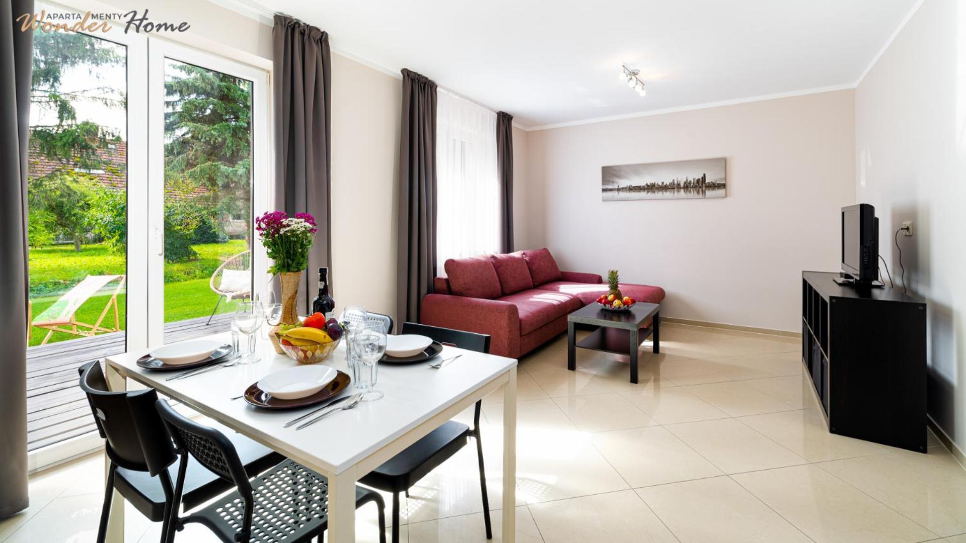 מיז'לקוויצה Apartamenty Czerwony Dworek - Duzy Teren Zielony, Plac Zabaw, Miejsce Na Grilla I Staw Z Mozliwoscia Wedkowania, Boisko מראה חיצוני תמונה